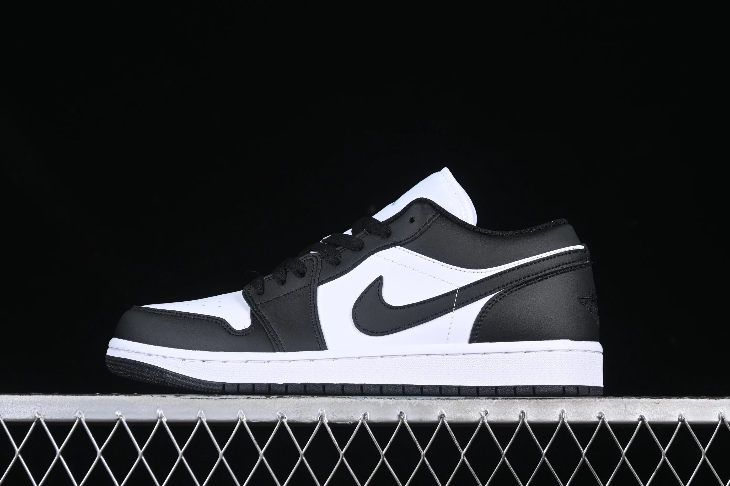 All categories Air Jordan Jordan series basketball shoes Air Jordan 1 Low Air Jordan 1 Low AJ1 Joe 1 black and white panda low-top cultural basketball shoes 553558-131